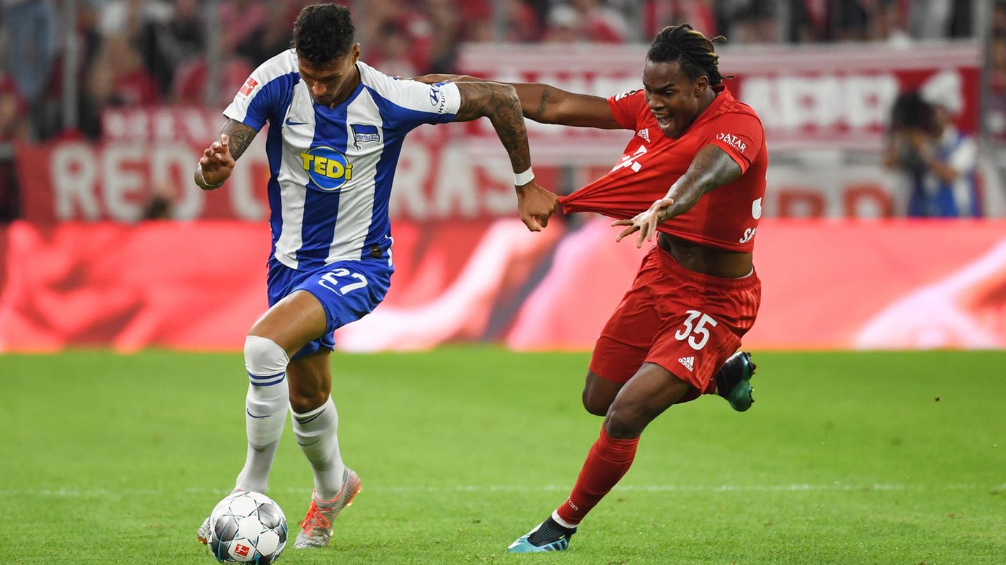 Renato Sanches im Laufduell mit Herthas David Selke