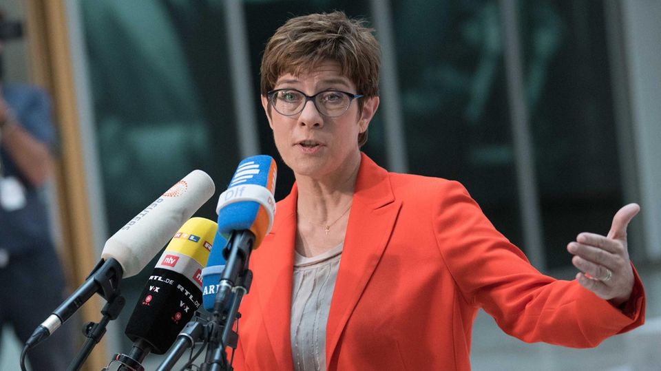 Annegret Kramp-Karrenbauer im Konrad-Adenauer-Haus