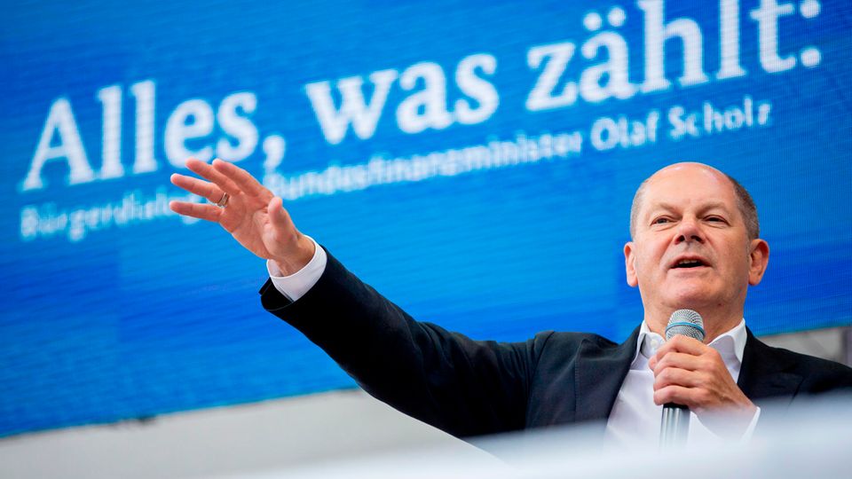 Vizekanzler Olaf Scholz kandidiert für den SPD-Vorsitz Vizekanzler Olaf Scholz kandidiert für den SPD-Vorsitz