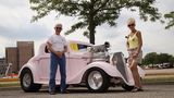 Jeannie und Kenny sind eigens aus Pennsylvania nach Detroit gekommen, um ihre "Miss Pinky" mit 803 PS vorzuführen