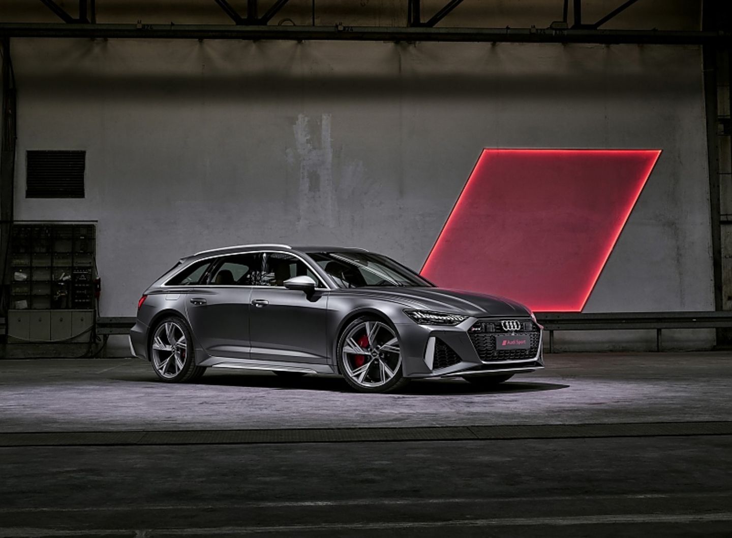 der Allradantrieb des Audi RS6 Avant ist hecklastig ausgelegt