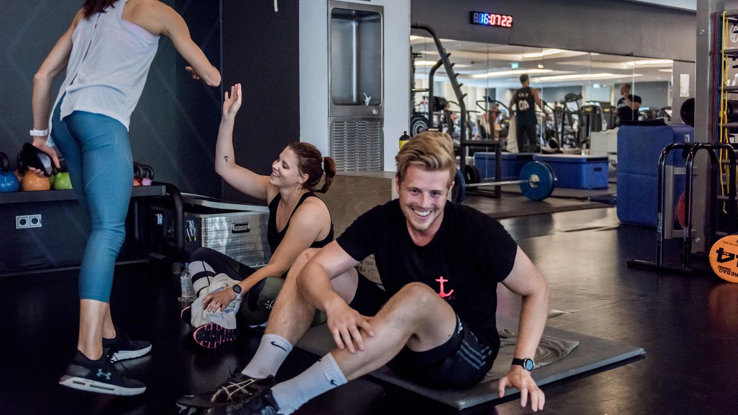 Das Training ist geschafft! NEONxPolar: Sonja und Fabian haben das Training hinter sich