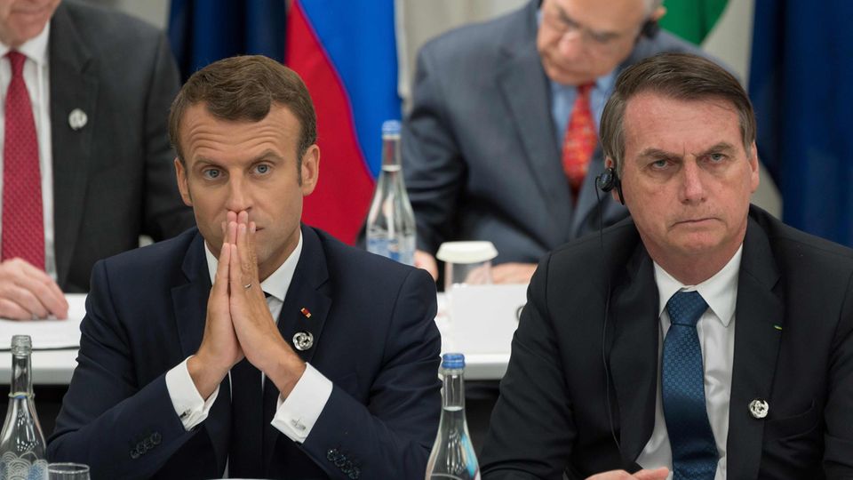 Die Präsidenten von Frankreich und Brasilien, Emmanuel Macron (l.) und Jair Bolsonaro, während des G20-Gipfels im vergangenen Juni