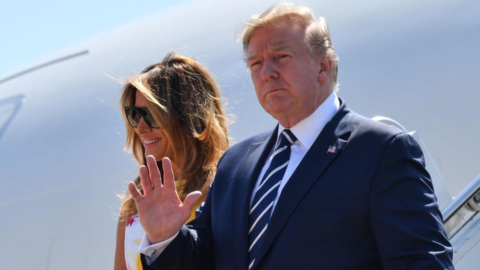 Donald Trump und seine Frau Melania landen in Biarritz 