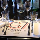 Der G7-Gipfel beginnt offiziell am Samstag um 19.30 Uhr mit einem gemeinsamen Abendessen und dauert bis zum 26. August