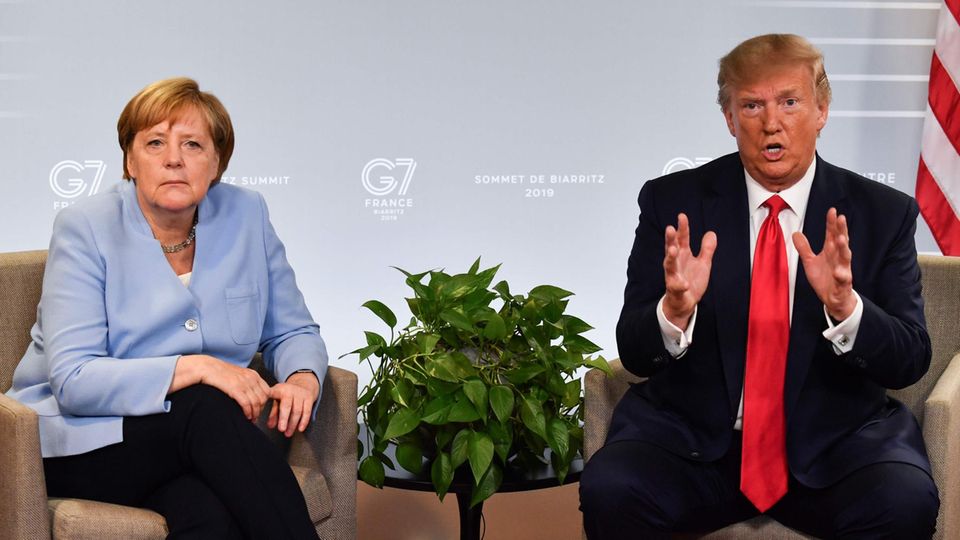 Bundeskanzlerin Angela Merkel und US-Präsident Donald Trump bim G7-Gipfel in Biarritz