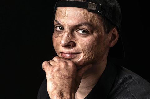 Adrian Esper (20)