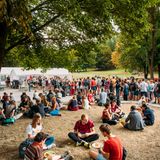 Eine starke Gemeinschaft zeichnet sich dadurch aus, dass sich bei der Essensschlange niemand vordrängelt