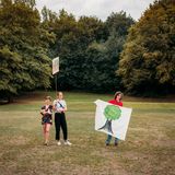 Auf dem Gelände wird der Protest geprobt, der am Tag darauf in Dortmund stattfinden wird 