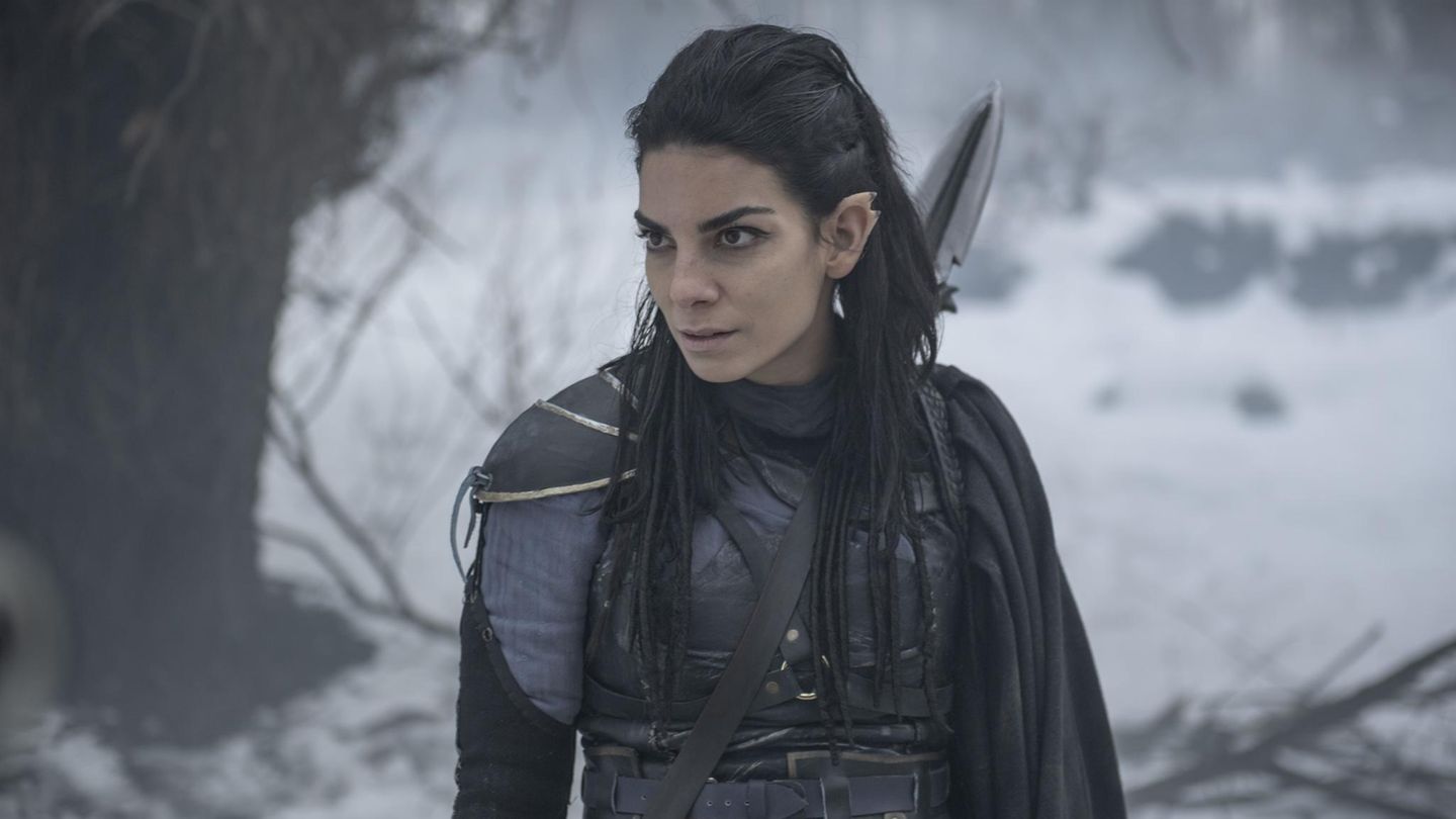 Lilli Hollunder als Rebb in der US-Serie "The Outpost"