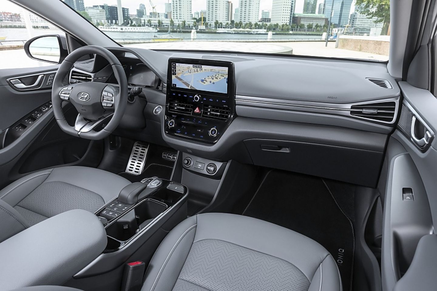 Das Interieur des Hyundai Ioniq Elektro wurde aufgefrischt