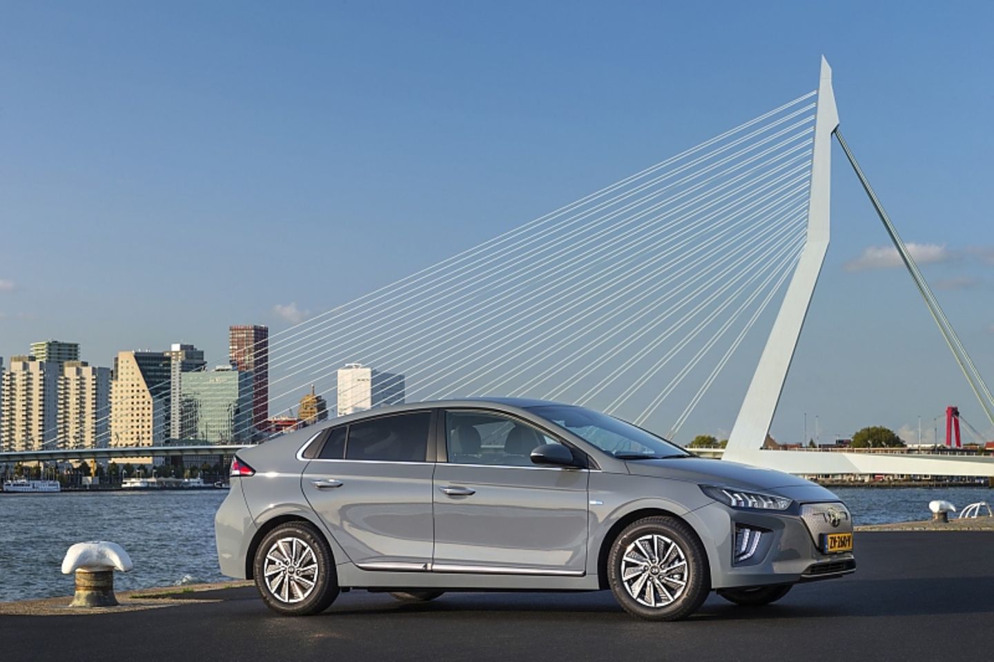 Der Hyundai Ioniq Elektro ist 4,47 Meter lang