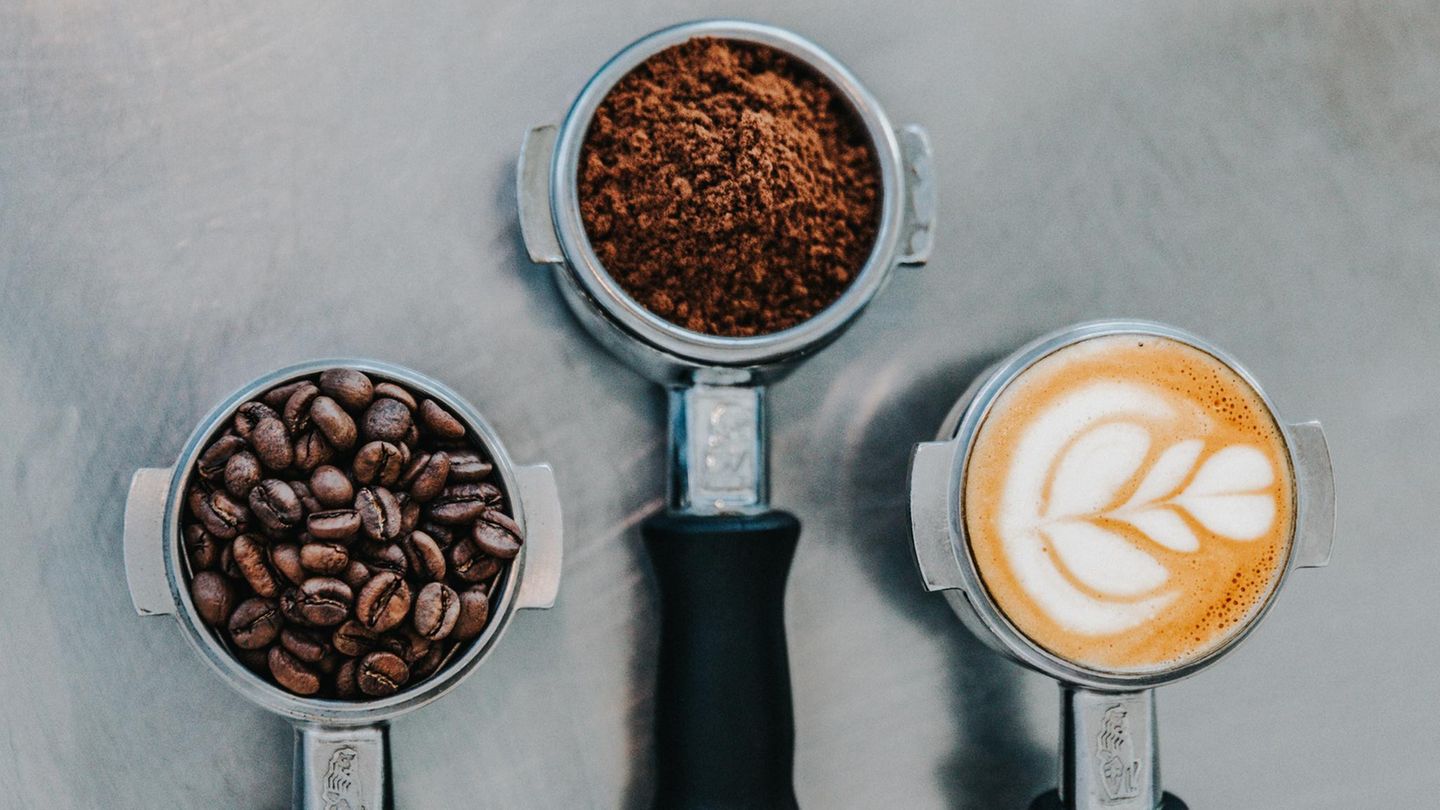 Du fragst dich, wie du den perfekten Kaffee kochen kannst? Hier kommen fünf Tipps und Tricks
