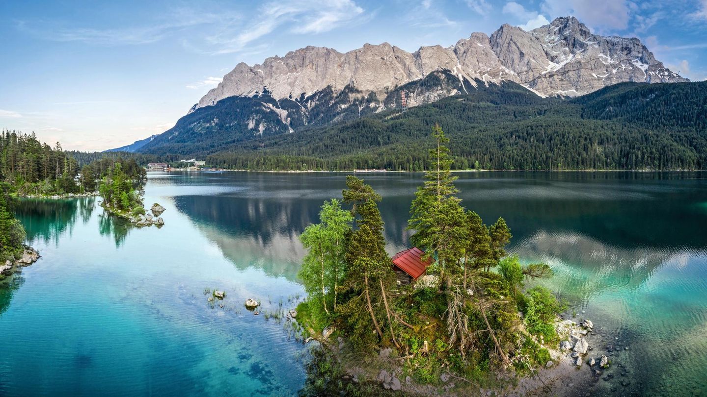 Eibsee und Zugspitze am Abend