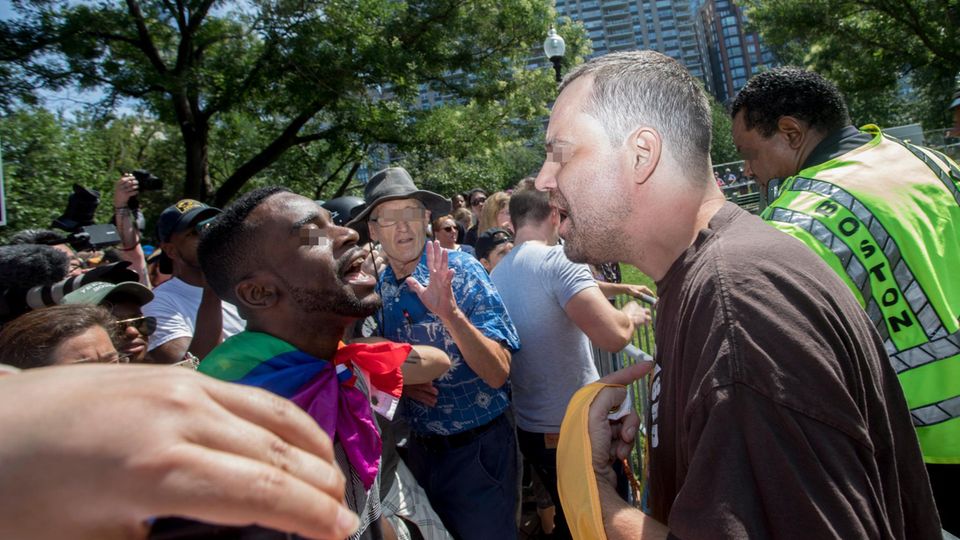 Der Ton wird unversöhnlicher: Streitende bei einer rechten Kundgebung in Boston
