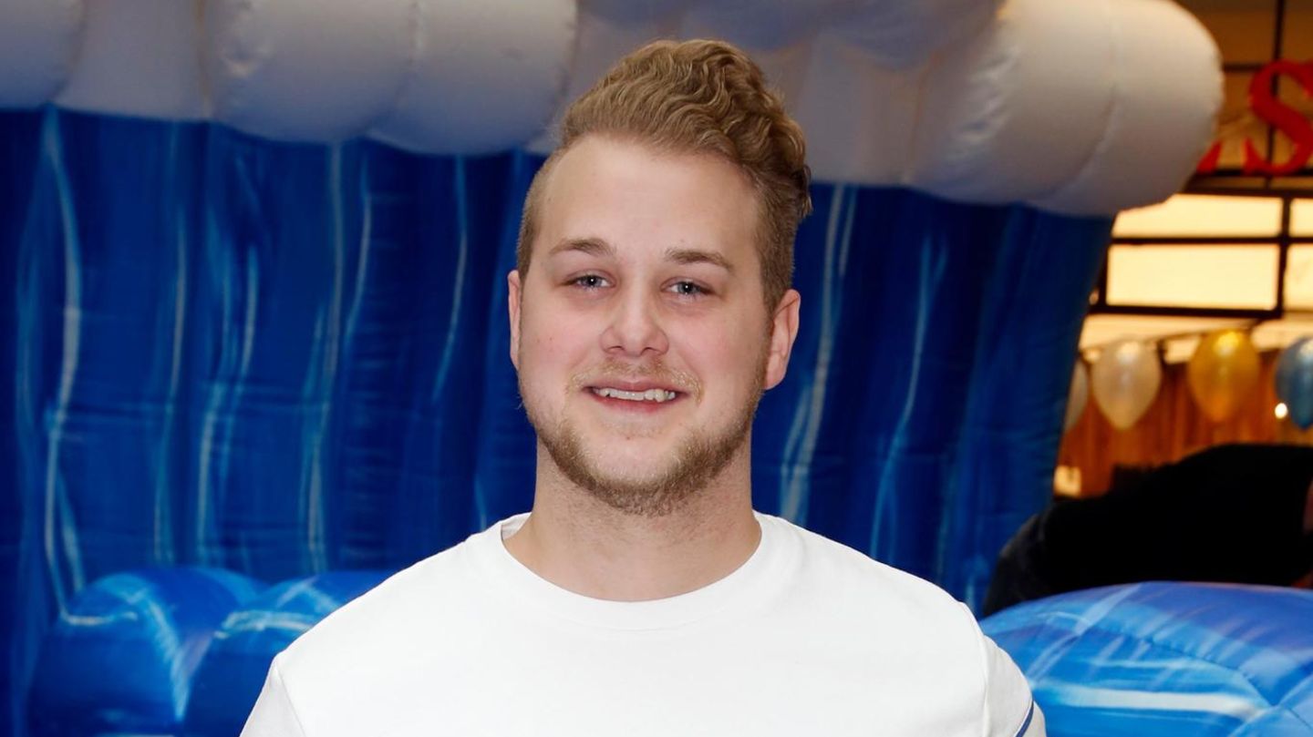 Der GZSZ-Schauspieler Felix van Deventer liegt derzeit verletzt im Krankenhaus