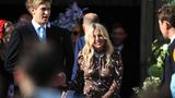 Sängerin Ellie Goulding heiratet Kunsthändler Caspar Jopling