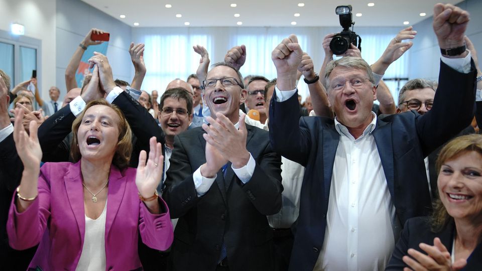 Jubel bei der AfD über die ersten Ergebnisse der Landtagswahlen