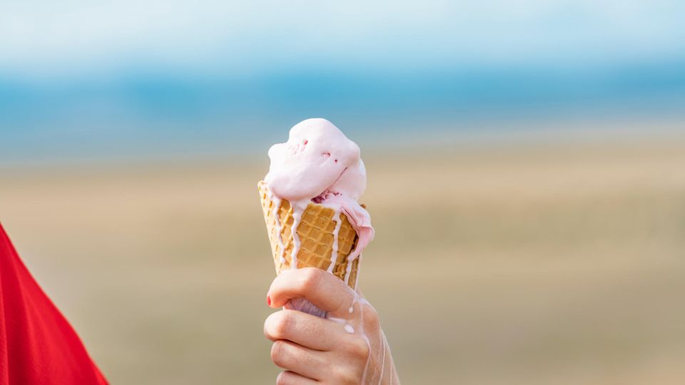 Kann Man Geschmolzenes Eis Wieder Einfrieren Mann will Entschädigung für geschmolzenes Eis im Wert von drei Euro