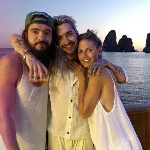 Heidi hat ein besonderes Geschenk zu Tom und Bills Geburtstag