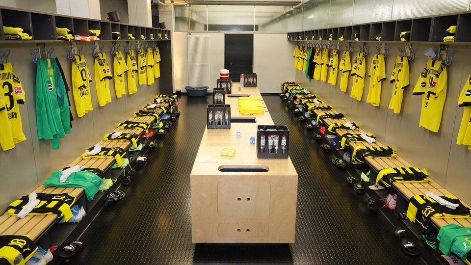 Amazon-Doku: Kabine von Borussia Dortmund