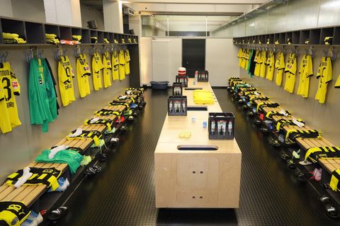 Amazon-Doku: Kabine von Borussia Dortmund