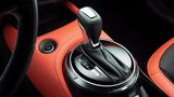 Beim Nissan Juke II ist ein Siebengang-Doppelkupplungsgetriebe erhältlich