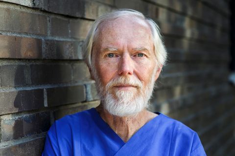 Dr. med. Arndt Dohmen, 69, Facharzt für Innere Medizin