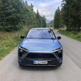 Nio ES8