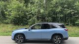 Nio ES8