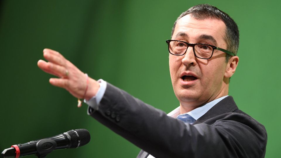 Kampfkandidatur um die Fraktionsführung der Grünen: der ehemalige Parteichef Cem Özdemir