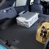 Legt man die Lehnen der Rückbank um, entsteht eine große Ladefläche