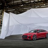 Die Karosserie des Audi RS 7 Sportback liegt per se zehn Millimeter tiefer als beim A 7 Sportback