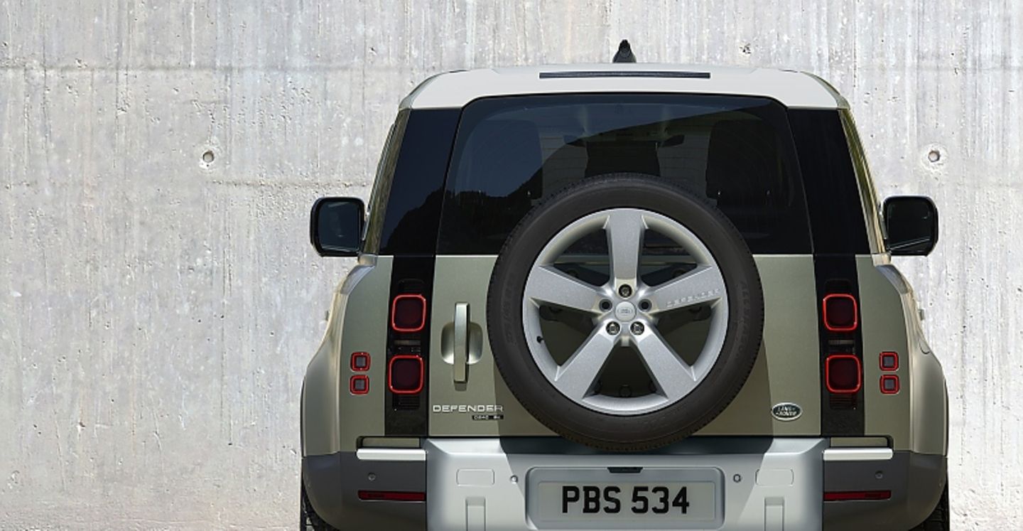 Land Rover Defender 2020