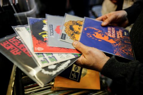 Vinyl-Comeback: Erstmals seit 30 Jahren mehr Umsatz als bei Cds