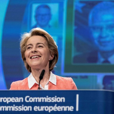 Kommissionspräsidentin Ursula von der Leyen hat die Frauenqoute in der EU-Kommission mächtig erhöht
