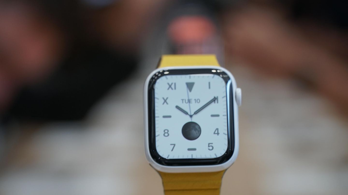 Apple-Event: Die schicke Keramik-Watch kehrt nach einem Jahr Auszeit zurück.