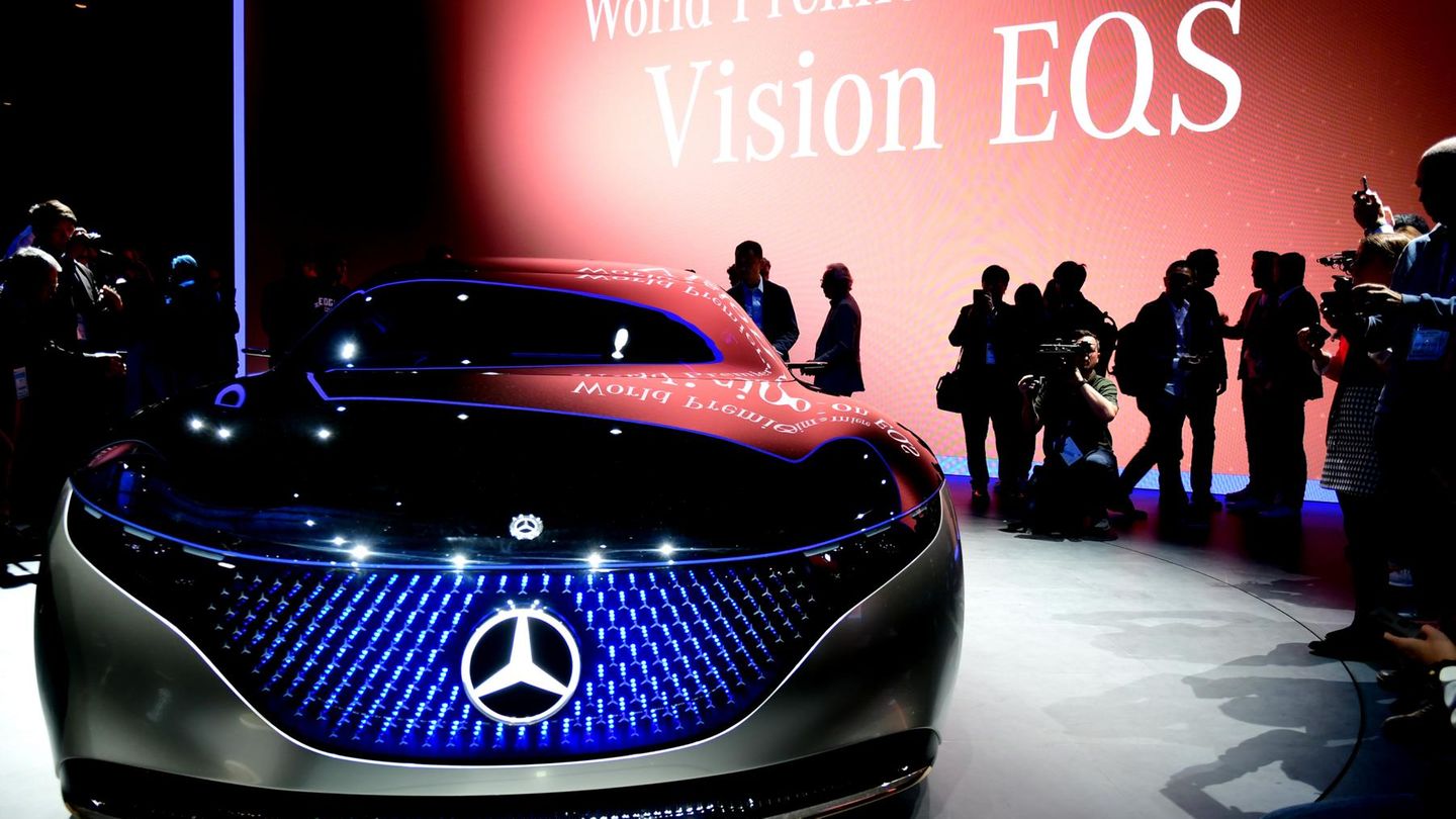 Mercedes Vision EQS