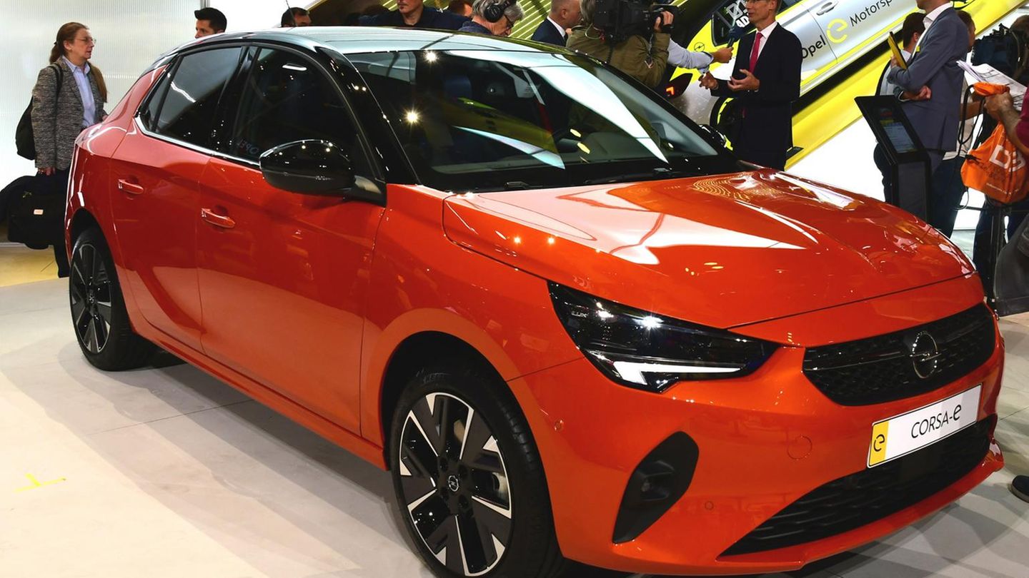 Opel Corsa E  - ab 29.900 Euro mit einer Reichweite bis zu 330 Kilometern