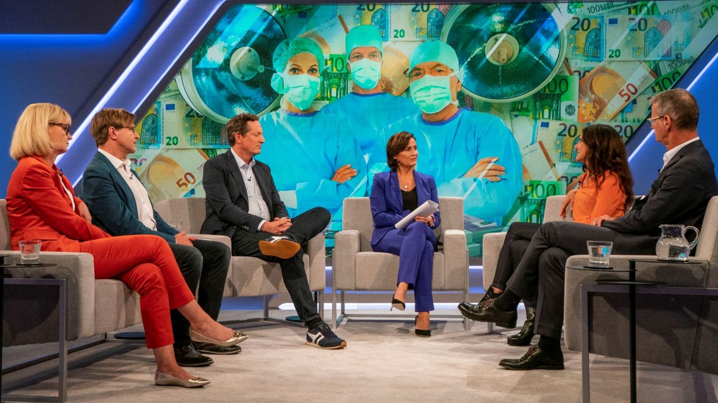 Sandra Maischberger mit Eckart von Hirschhausen und weiteren Gästen
