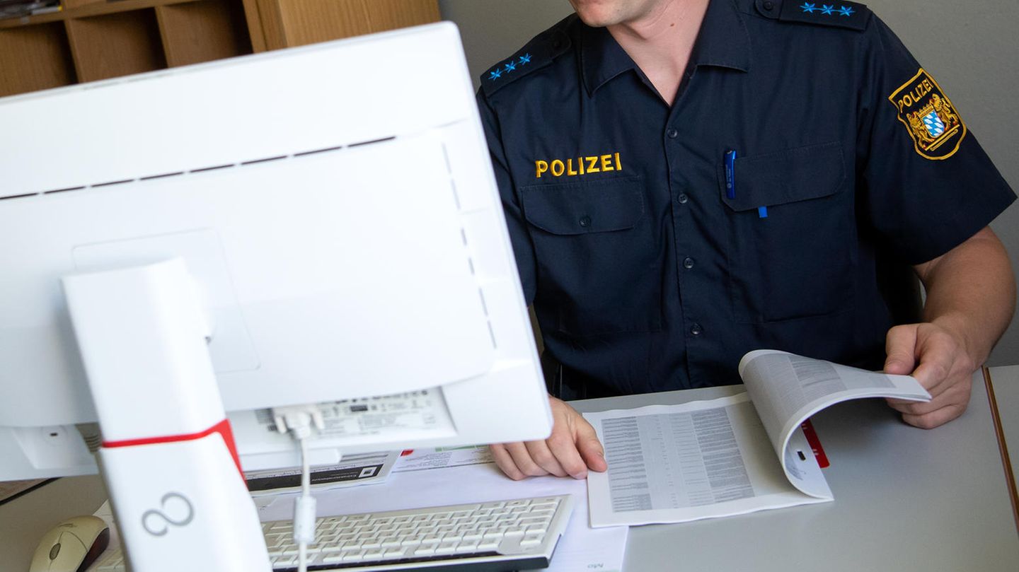 Die Polizei Mittelfranken konterte einen Kommentar aus der rechten Ecke auf Twitter (Symbolbild)