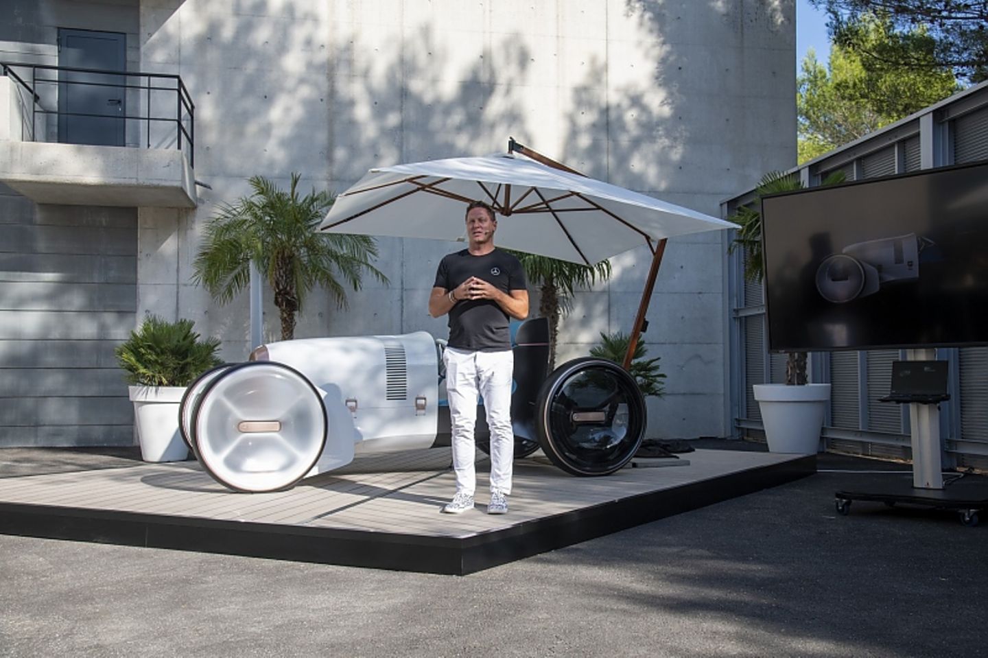 Anhand der Vision Mercedes Simplex verdeutlicht Gorden Wagener seine Vision des Mercedes Design