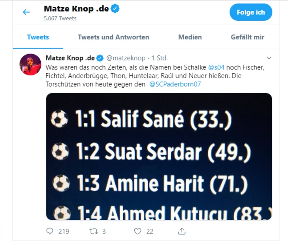 Nach circa einer Stunde löschte der Comedian seinen Tweet wieder und ersetzte ihn durch einen erklärenden Text Nach circa einer Stunde löschte der Comedian seinen Tweet wieder und ersetzte ihn durch einen erklärenden Text