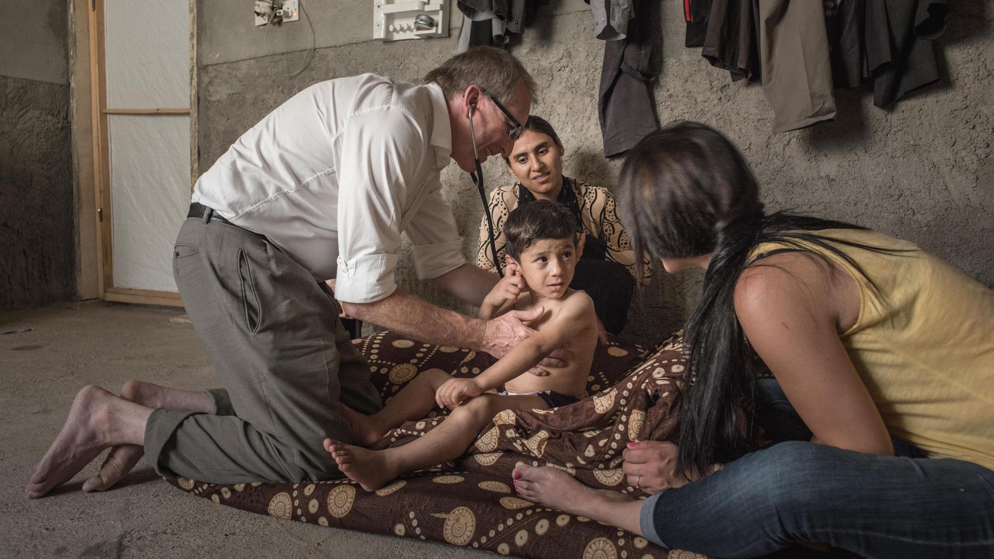 Doktor Gammel holt ein Kind: Wie ein deutscher Arzt einen gefolterten aus  dem Irak rettet