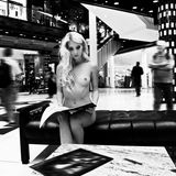 Aktfotografie: "Urban Nude": Mutige Aktfotografien im Kampf gegen den Blutkrebs