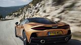 Der McLaren GT schafft eine Höchstgeschwindigkeit von 326 km/h