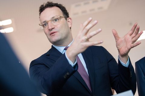 Jens Spahn - Homöopathie - Krankenkasse