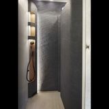 Im Wohnbereich gibt es derartige Beschichtungen bereits. Die Belastung in einem Fahrzeug ist allerdings ungleich höher.