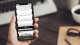 Das Ende des Tab-Chaos  Wer ständig Hunderte Browser-Tabs geöffnet hat und davon genervt ist, bekommt mit iOS 13 Unterstützung: Endlich lassen sich Tabs automatisch nach einer festgelegten Zeit schließen, etwa nach einem Tag oder einem Monat. Die Option findet sich unter den Einstellungen, Safari und dann "Tabs schließen".