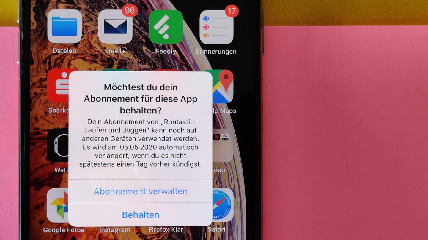 iPhone-System: Abo-Management Löscht man eine App mit aktivem Abo, fragt iOS jetzt nach, ob man das Abo gleich mit abstellen möchte.